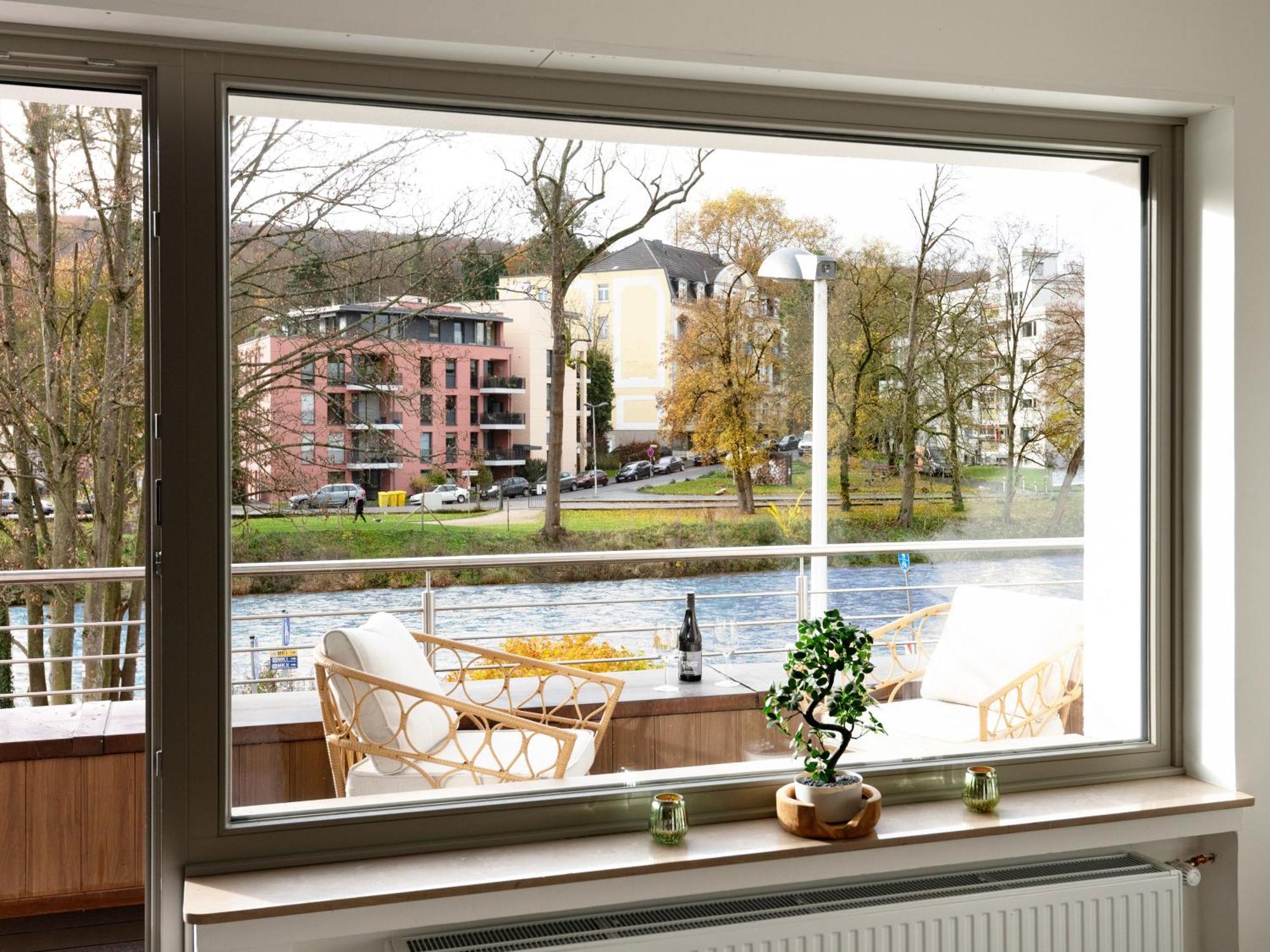 Exklusive Wohnung Mit Ahrblick 2 Бад Нойенар-Арвайлер Екстериор снимка
